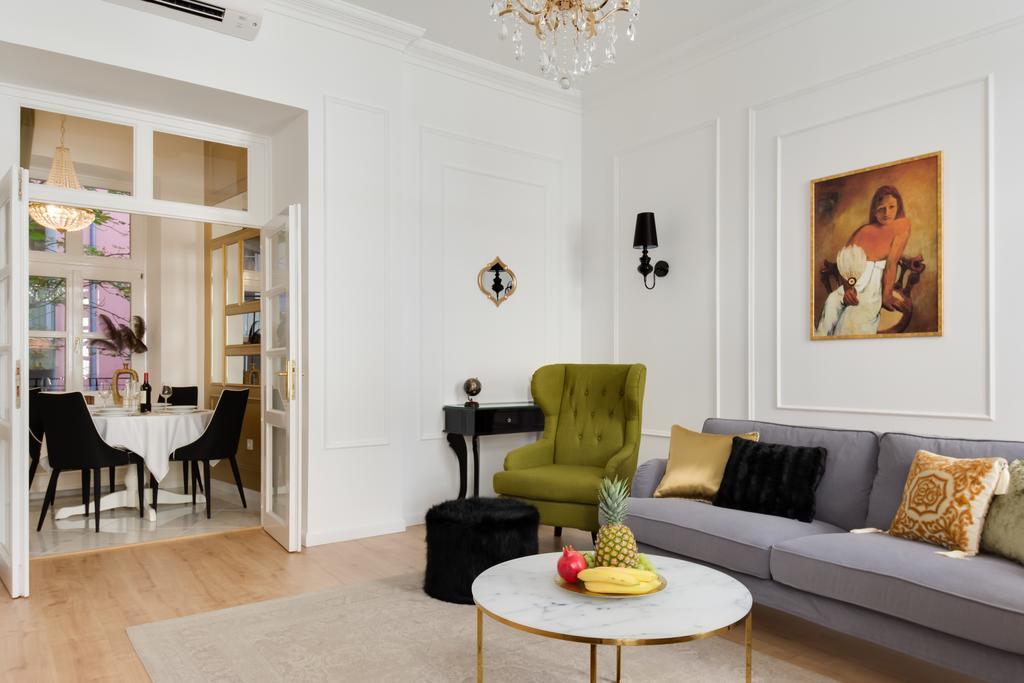Chestnut & Eliza Suites Budapest Exterior photo